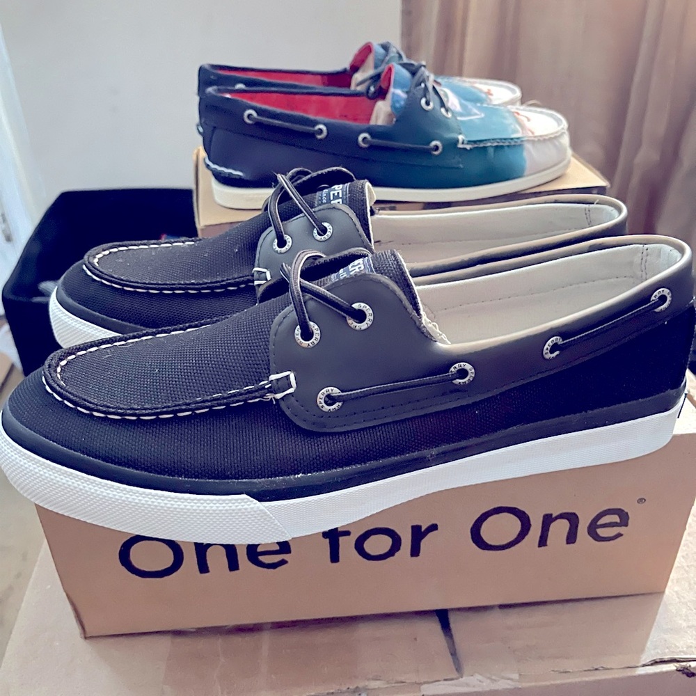 6 pairs Size 12 SPERRY,TOMS,DC Shoes $100 each